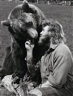 The Life and Times of Grizzly Adams - Wikipedia