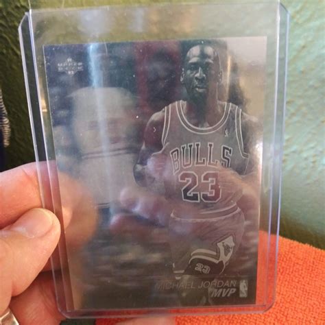 Michael Jordan Mvp Hologram Card - CARDSXF