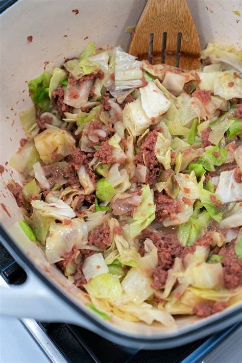 Canned Corned Beef Recipe - How to Cook Canned Corned Beef