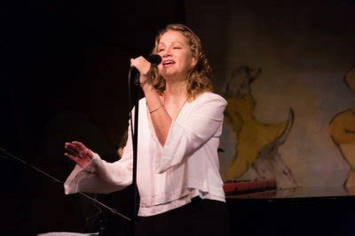 Joan Osborne - Songs of Bob Dylan - TheaterScene.net