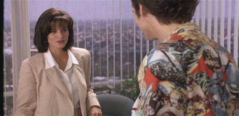 Ace Ventura: Pet Detective - Movie Captures - 009 - Courteney Cox Online - Photo Gallery