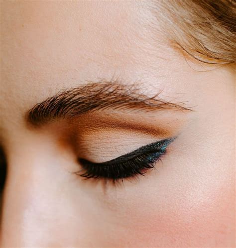 Eyeliner Tattoo Styles for Different Eye Shapes - Elix Beauty