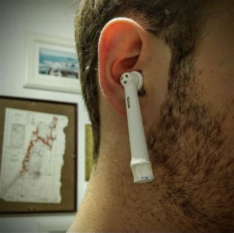 Airpods 2.0 | Funny images, Funny memes, Memes