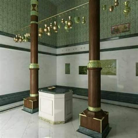 See What’s Inside The Holy Kaaba - Islam for Muslims - Nigeria