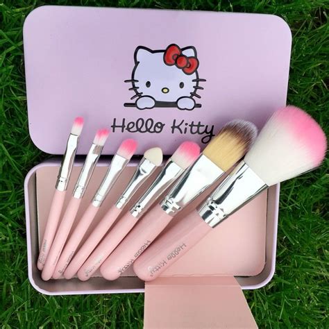 Check this Littledesire 7pcs Hello Kitty Makeup Brush Set for Rs. 799 | Hello kitty makeup, It ...