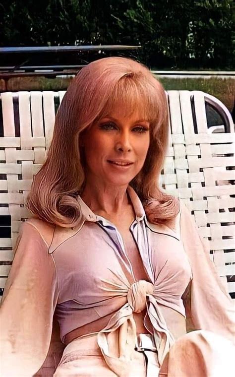 Pin by Jim Martinez on I Dream of Jeannie | Barbara eden, Girl ...