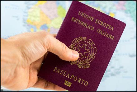 Italian Passport Requirements | How to Renew your Italian Passport | IDC (2023)