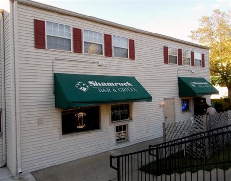 BBQ Cheddar Burger - Picture of Lynagh's Shamrock Bar & Grill ...