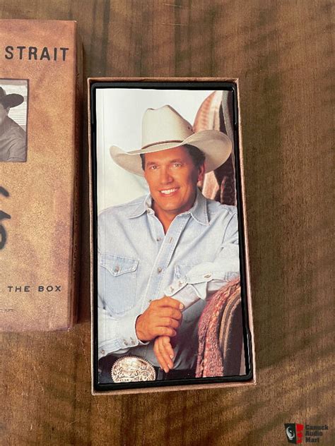 George Strait Strait Out of the Box Photo #3636599 - UK Audio Mart