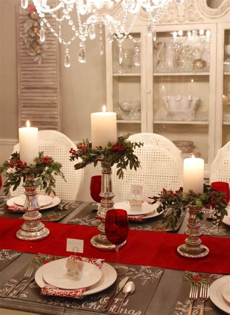 20+ Elegant Christmas Centerpieces For Tables