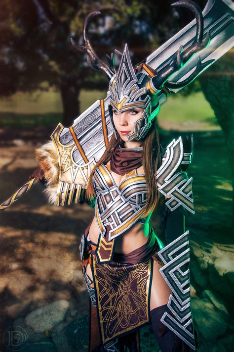 The Incredible Works of Kamui Cosplay aka Svetlana Quindt