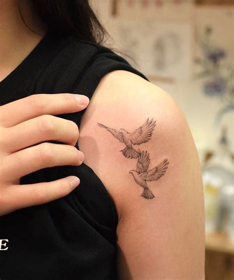 Dove Tattoos - Tattoo Insider | Dove tattoos, Tattoo styles, Dove tattoo