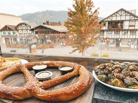 18 Best Places to Eat in Leavenworth, WA (+ Local Drinks!)