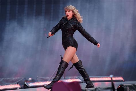 TAYLOR SWIFT Performs at Her Reputation Tour at Wembley Stadium in London 06/22/2018 – HawtCelebs