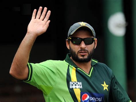 Top Sports Players: Shahid Afridi Biography,Profile And Images