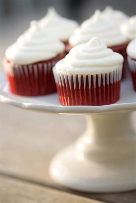 Paula Deen Red Velvet Cupcakes - American Chefs Recipes