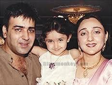 ‘Shivaay’ actress Sayyesha Saigal is the step daughter of B'wood actress Farah & grand niece of ...