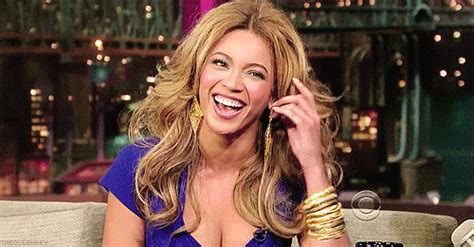 Beyonce Knowles Laughing GIF - Find & Share on GIPHY