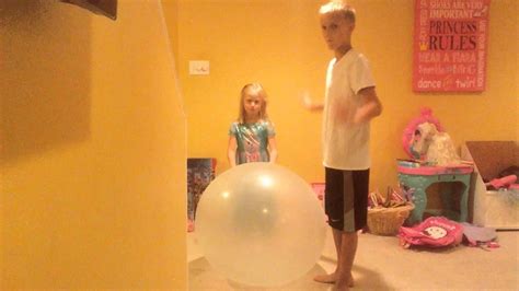 5 Things To Do With The Wubble Bubble Ball - YouTube