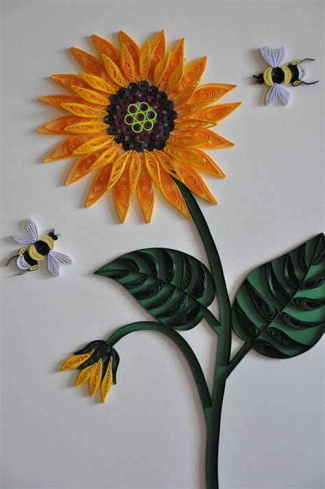 nhipaperquilling: 7/ Paper quilling