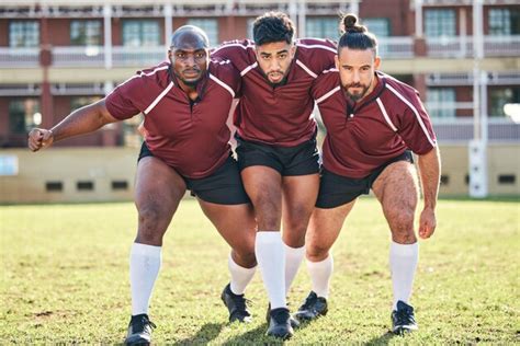 Premium Photo | Portrait fitness and a rugby team training together for ...