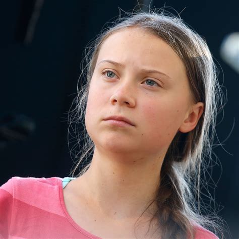 Greta Thunberg - Earn A Lot Logbook Bildergalerie