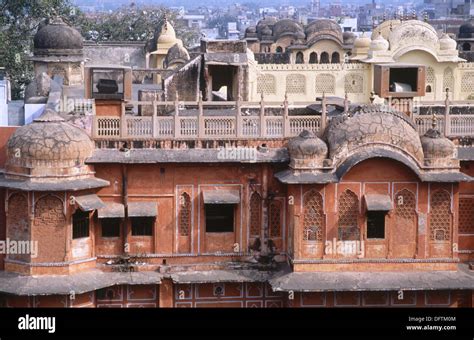 Typical Architecture in old city (Pink City). Jaipur. Rajasthan. India ...