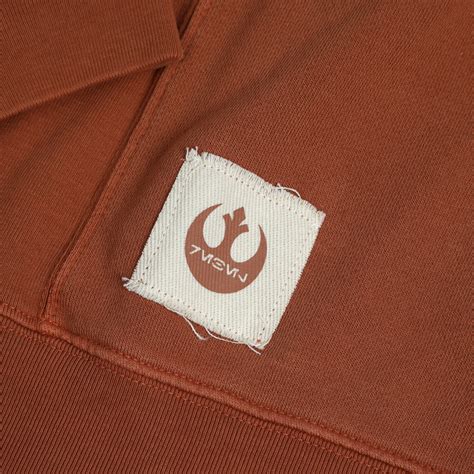 Star Wars Rebel Helmet Illustration Washed Sweatshirt - Star Wars ...