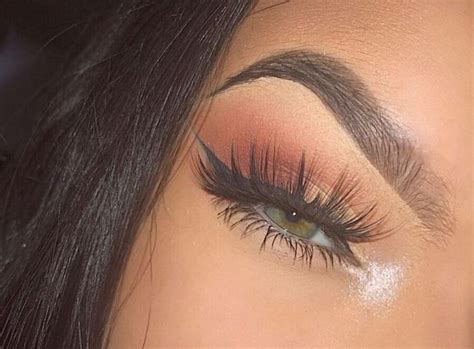 pinterest: @ nandeezy † | Baddie makeup, Fake eyelashes, Makeup looks