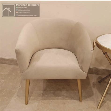 Modern Pair of Chair in White Color with Coffee Table