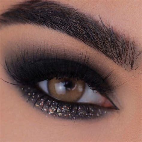 GLITTER 4 U EYELINER in GOLD (LUISA'S FAVORITE)