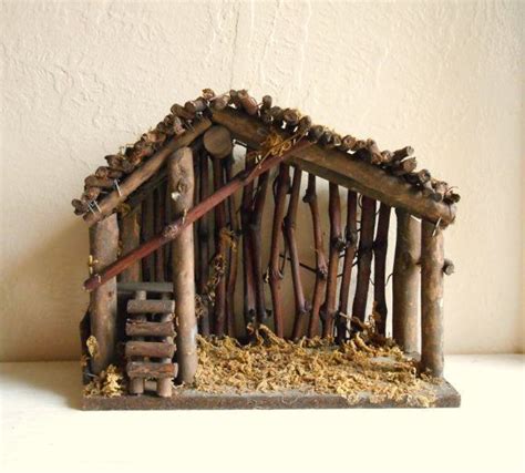 Wood and Moss Manger for Christmas Nativity Scene - ShabbyNChic | Ornamenti natalizi ...