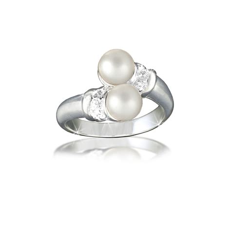 SILVER PEARL RING