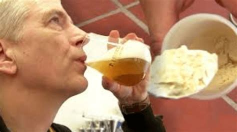 WATCH: "Want a beer? Just add water": German company has invented a 90-second powdered beer