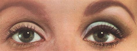 1960s Hippie Makeup