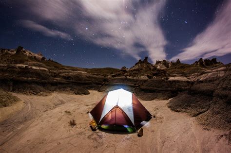 Freezing in the Sandbox: How To Handle Cold Desert Nights | Nomad Health