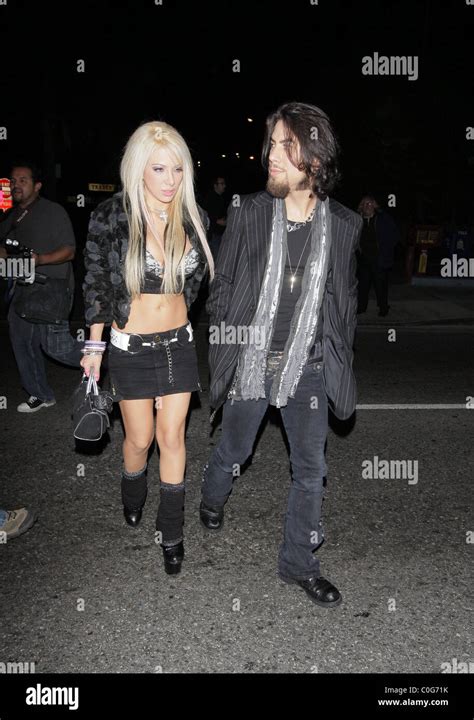 Dave Navarro and 'Rock of Love 2' star Daisy De La Hoya arriving at the Crown Bar Los Angeles ...