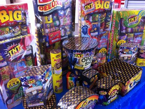 Stockton Considers Higher Fines For Illegal Fireworks - capradio.org