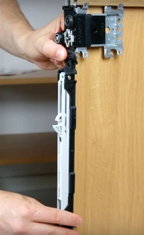 Diy Sliding Door Mechanism - DIY Sliding Barn Door - The Love Notes ...