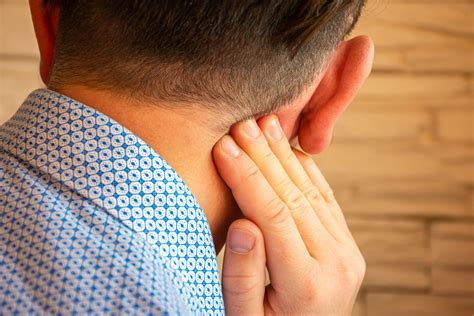 Pain Behind the Ear: Symptoms, Causes, Treatments