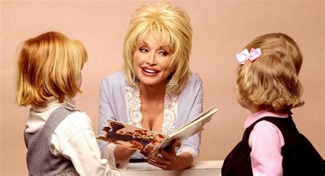 Dolly Parton Reveals Why She Never Had Children