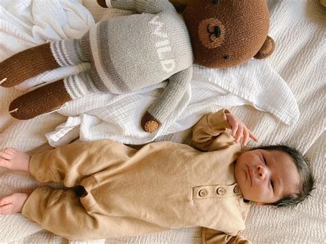 5 Ways To Use A Bamboo Swaddle - Excelsior Hong Kong