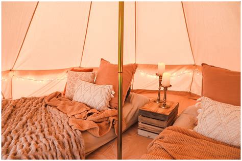 Camping in the backyard & ideas for glamping