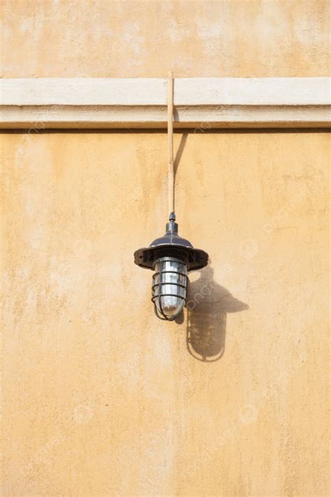 Background Lampu Di Dinding Dinding Russet Lentera Menghiasi Dinding Foto Dan Gambar Untuk ...