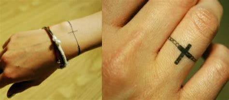 Love the cross ring tattoo (always wanted a ring tattoo) | Tatoo ...