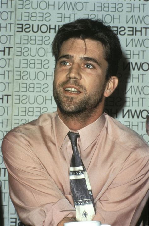 30 Photographs of a Young and Hot Mel Gibson in the 1980s and Early ...