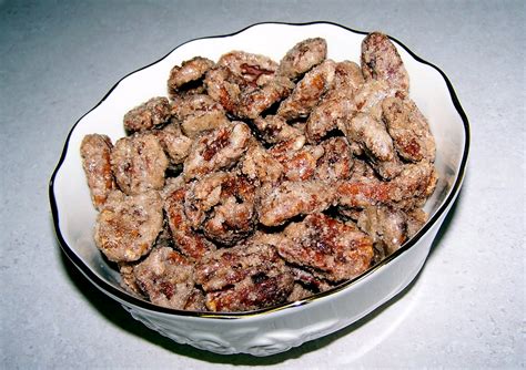 Heather's Recipes: Sugar Coated Pecans