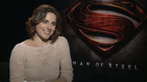 Antje Traue - Man of Steel Interview HD - YouTube