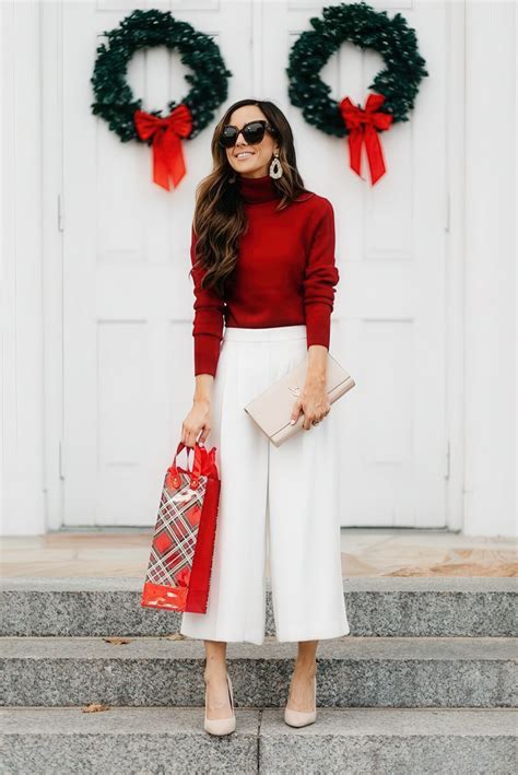 15 Refined White Christmas Outfits And Looks - Styleoholic