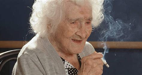 The 11 Oldest People To Ever Live — And Their Incredible Stories